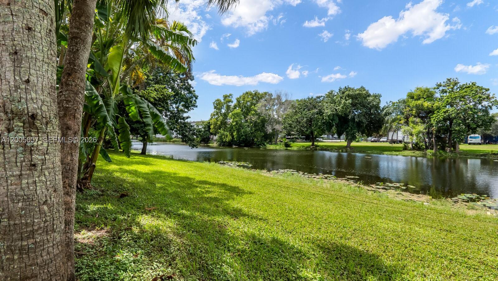 HAMMOCKS AT COCONUT CREEK - Residential