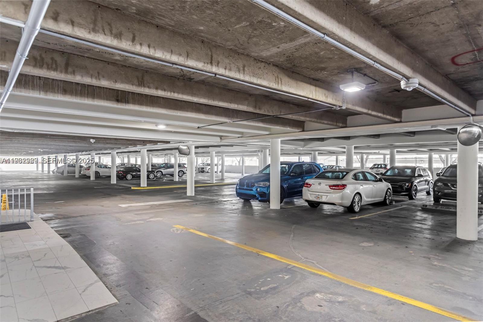 ESSEX TOWER CONDO - Residential Lease