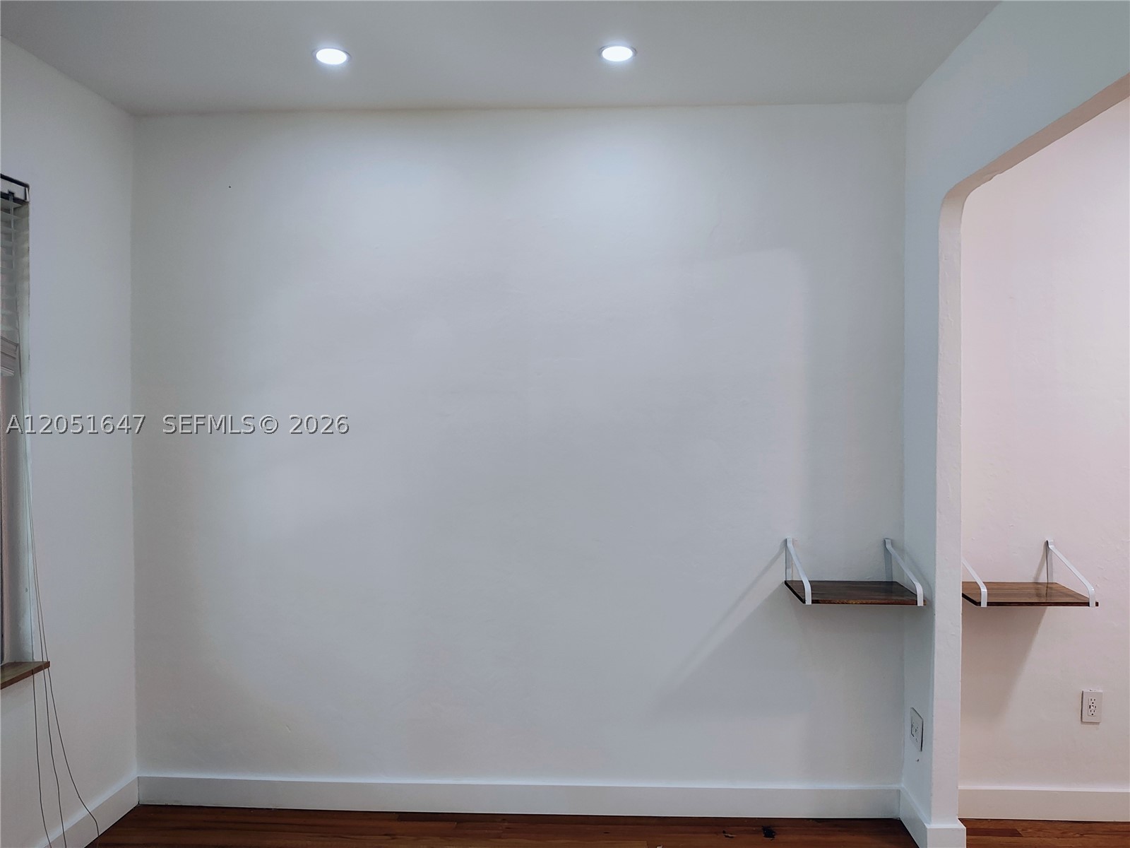 717 Jefferson Ave 6