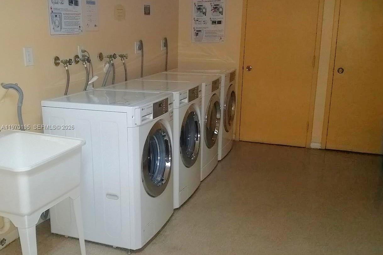 HILLCREST EAST NO 19 COND - Residential