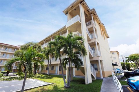 Photo of 6930 NW 179th St #107-8, Hialeah, FL 33015 (MLS # A11858817) Photo of 6930 NW 179th St #107-8, Hialeah, FL 33015 (MLS # A11858817)