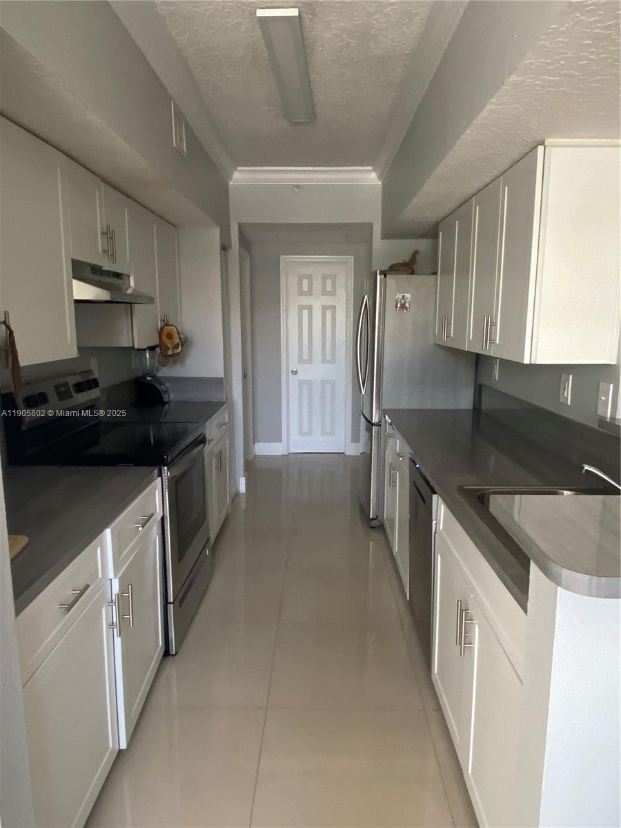 11601 SW 2nd St 21201