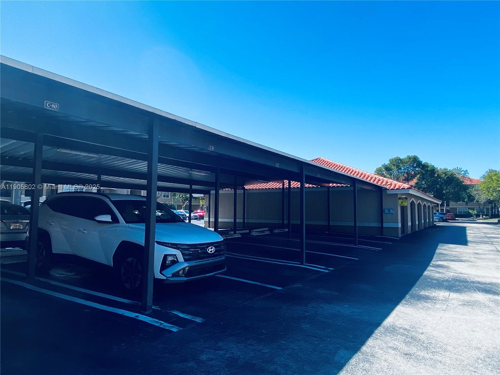 MARQUESA CONDO - Residential Lease