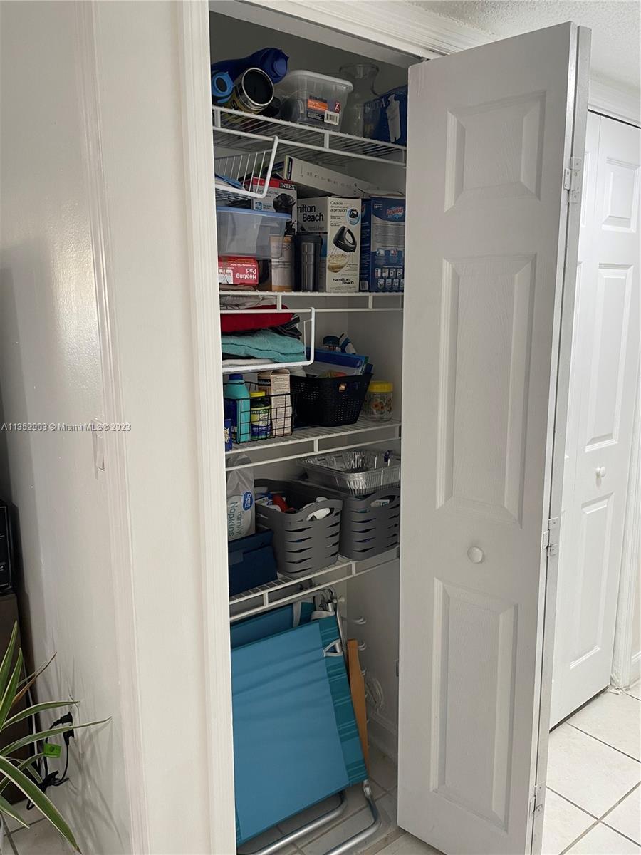 WATERVIEW CONDO - Residential Lease