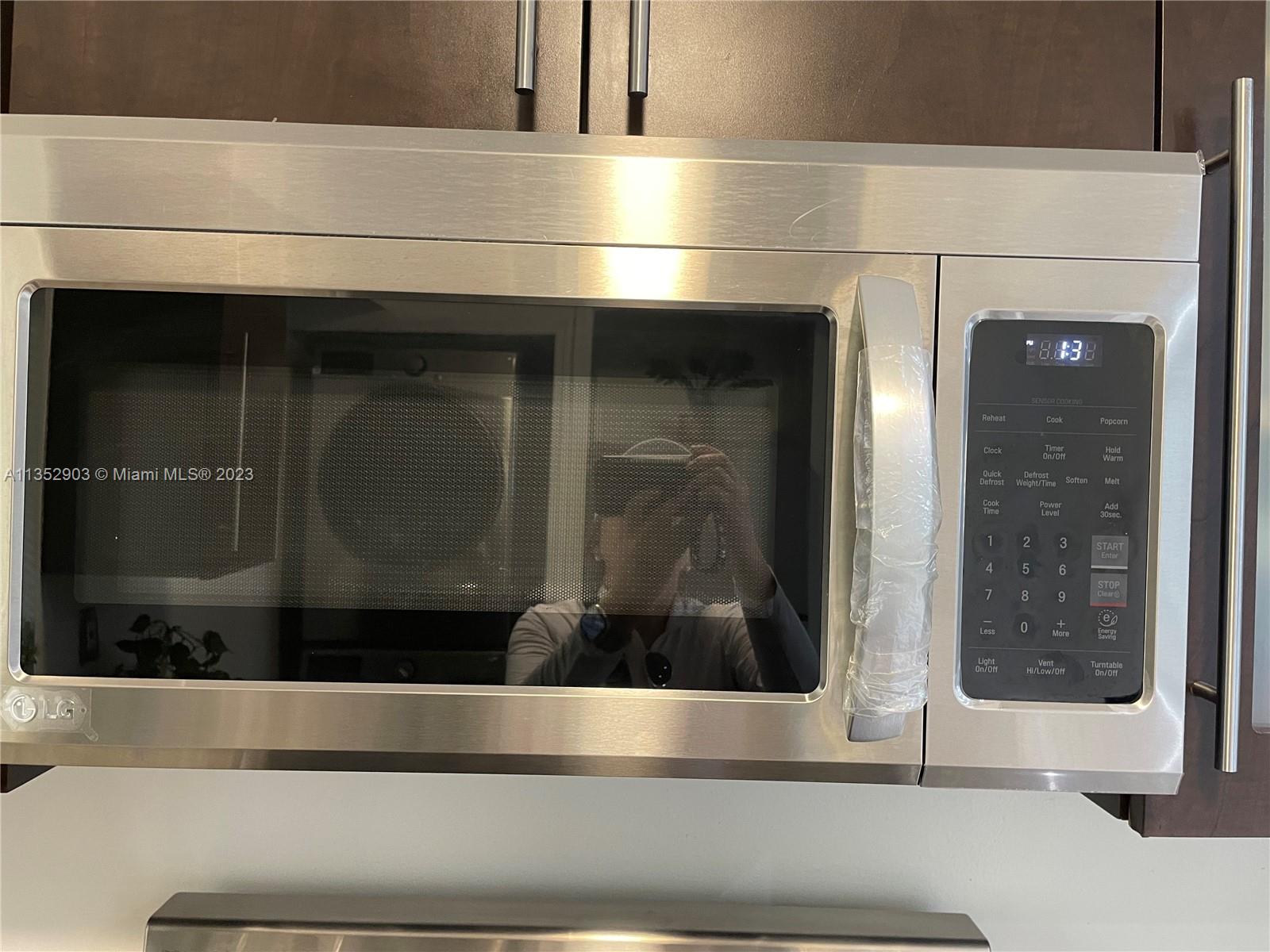 WATERVIEW CONDO - Residential Lease