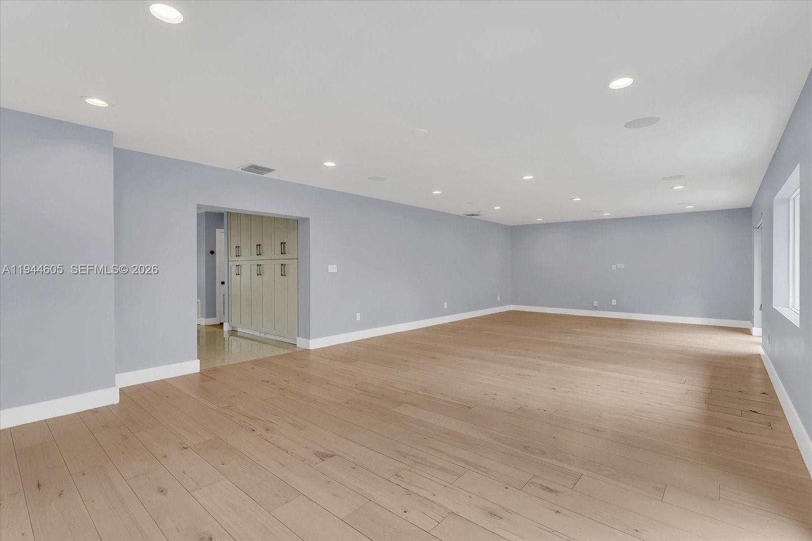 HEFTLER HOMES SEC 3 - Residential Lease