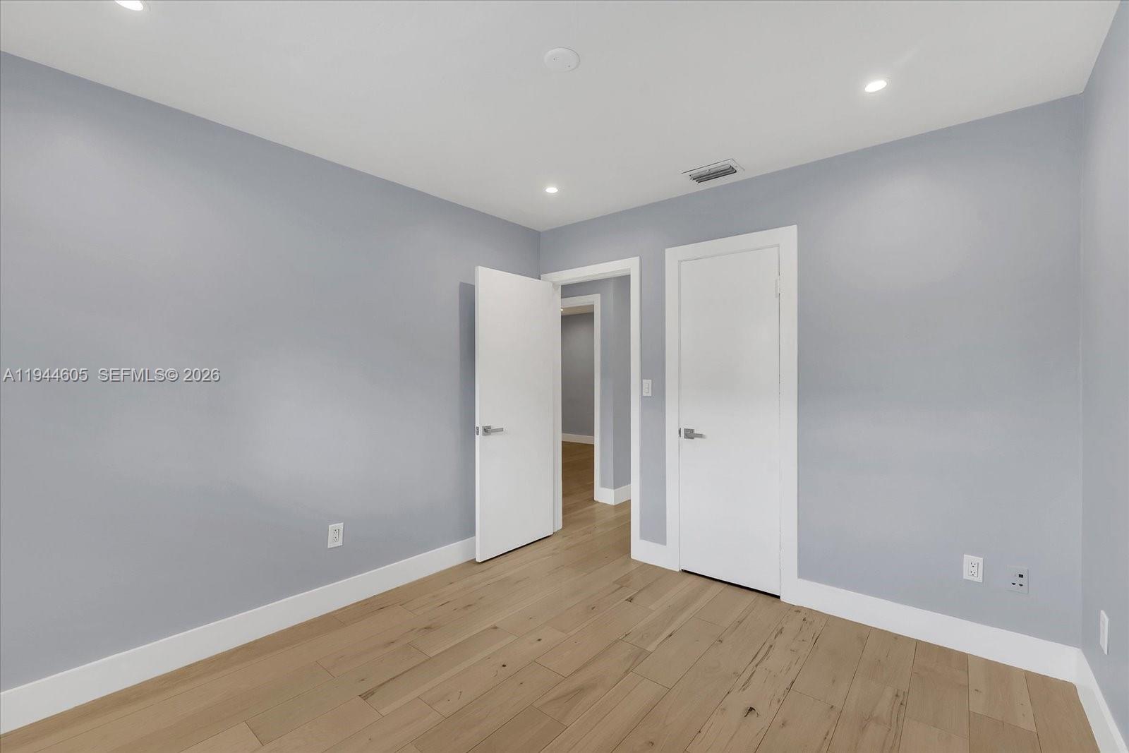 HEFTLER HOMES SEC 3 - Residential Lease