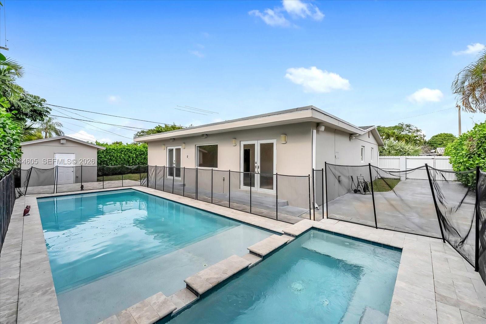 HEFTLER HOMES SEC 3 - Residential Lease