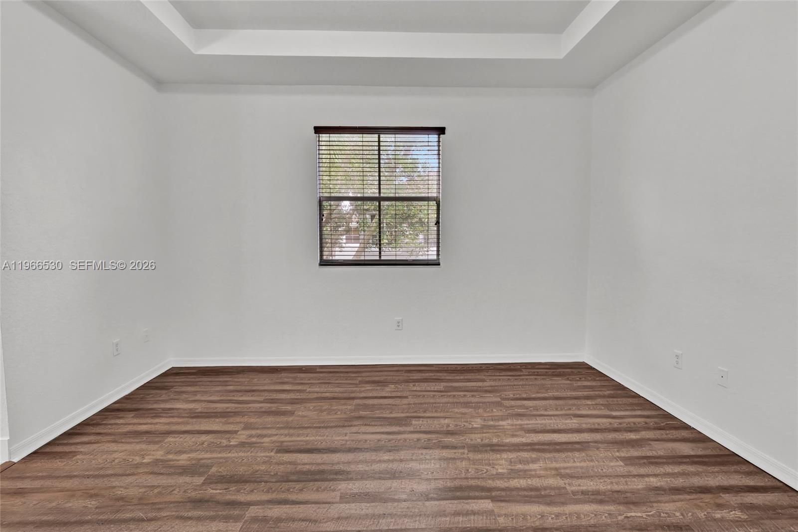 LAS TERRAZAS AT VIZCAYA - Residential