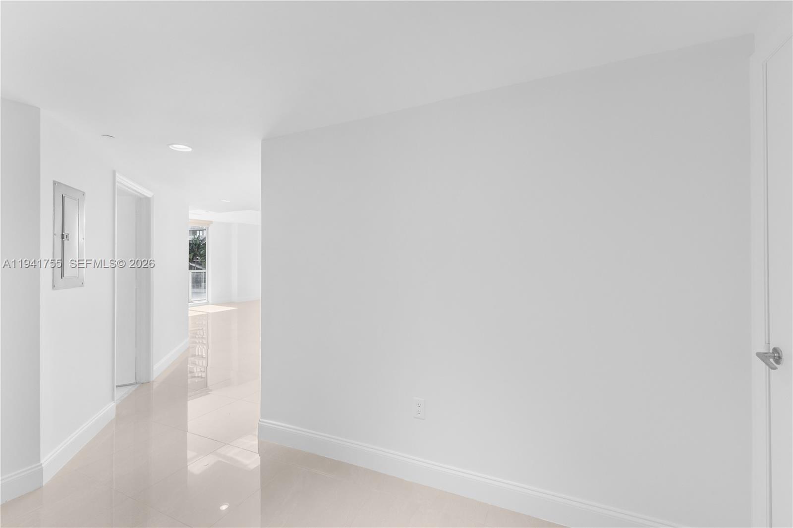 500 BRICKELL WEST CONDO - Residential Lease