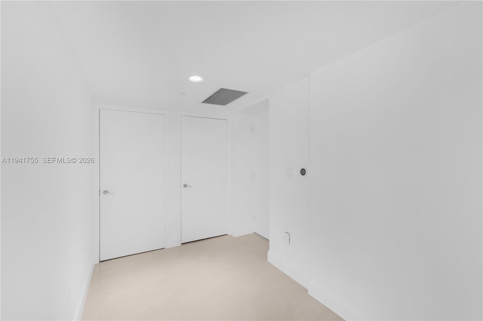 500 BRICKELL WEST CONDO - Residential Lease