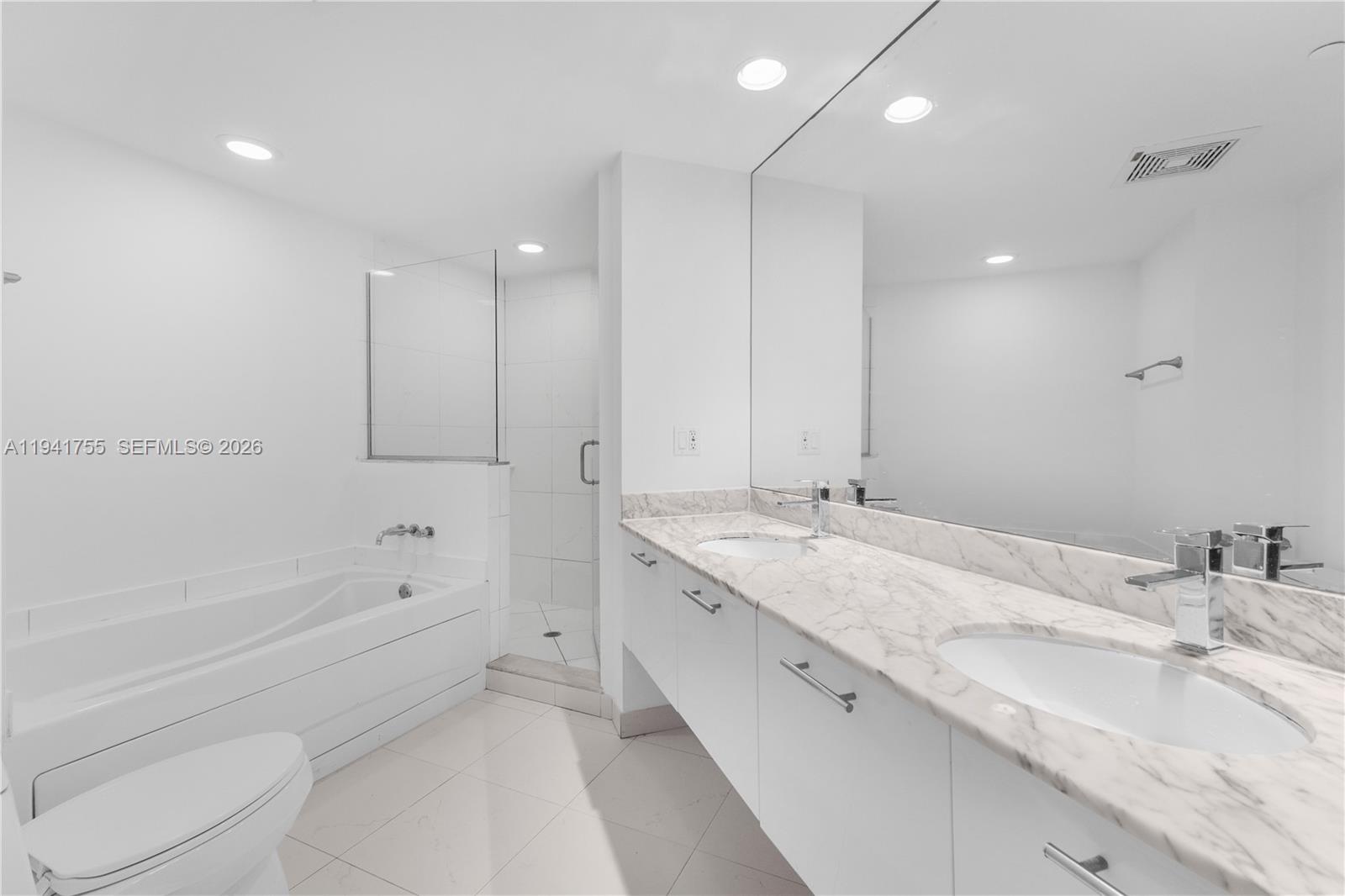 500 BRICKELL WEST CONDO - Residential Lease