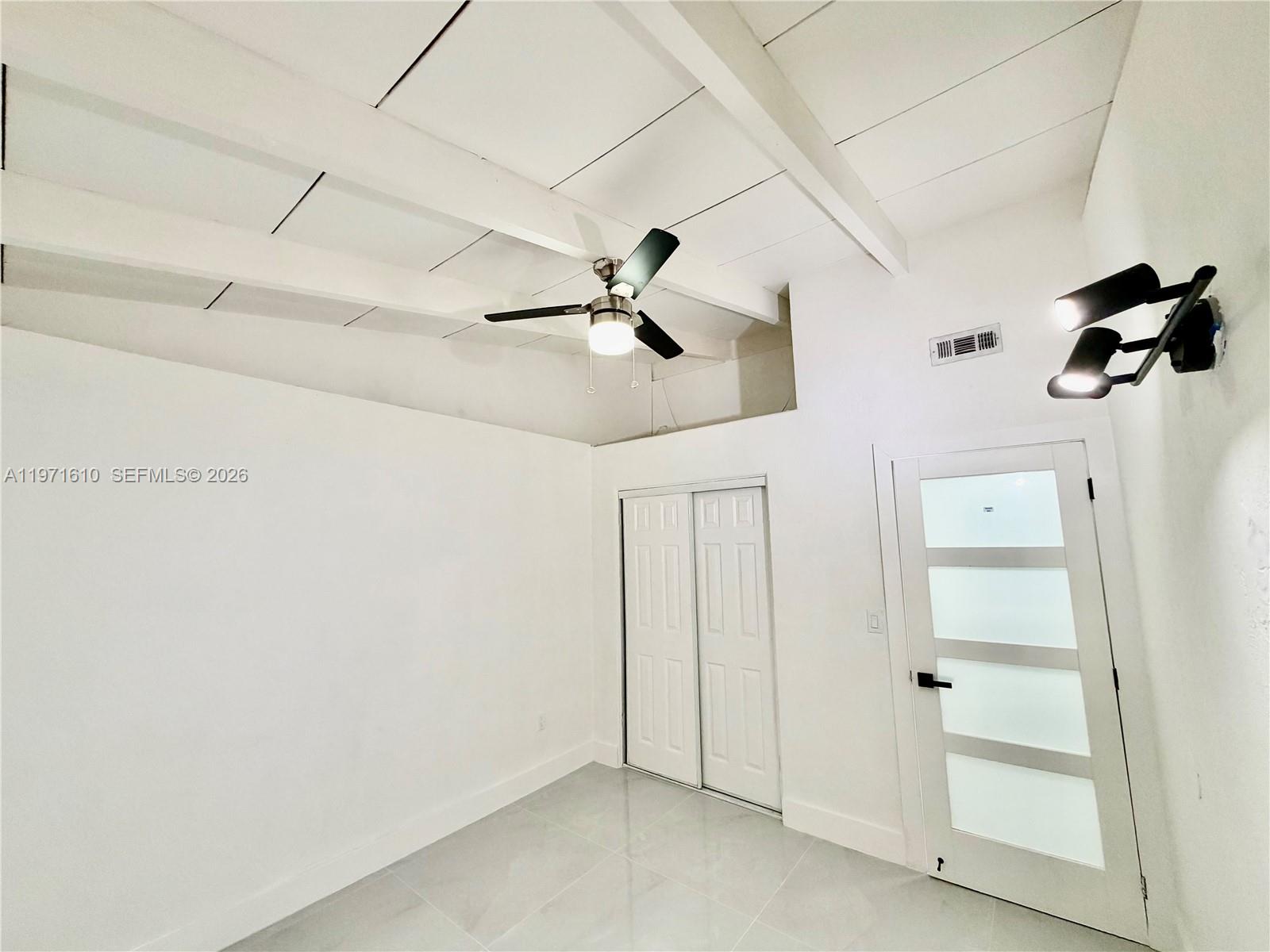 SIERRA MIRADA - Residential