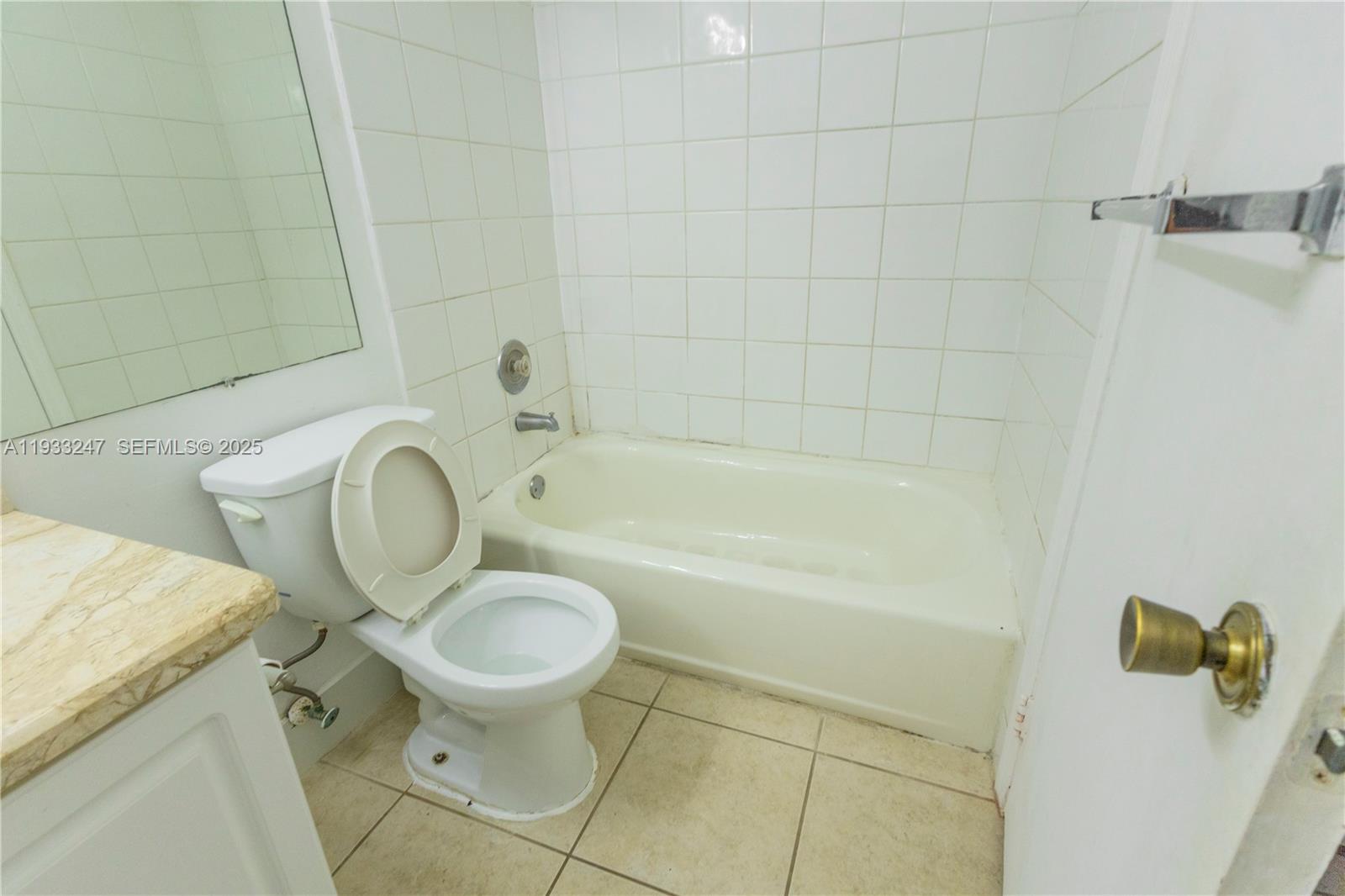 ROYAL PALM PLACE - Residential Lease