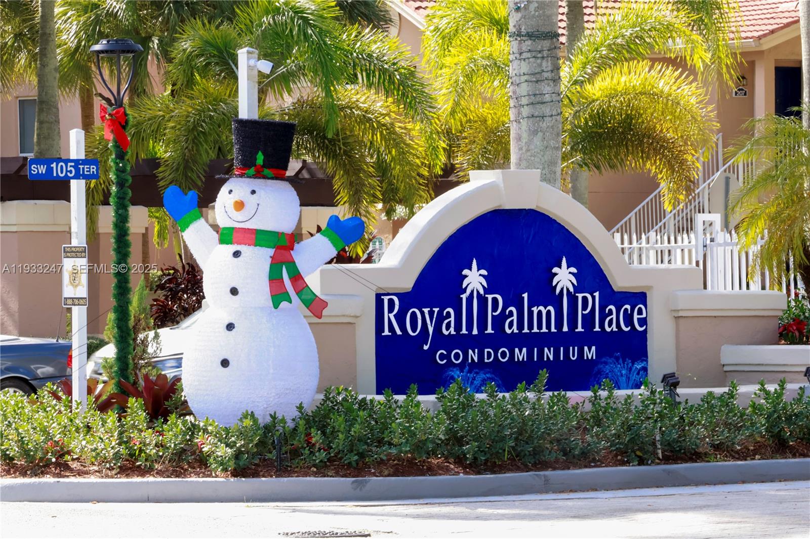 ROYAL PALM PLACE - Residential Lease