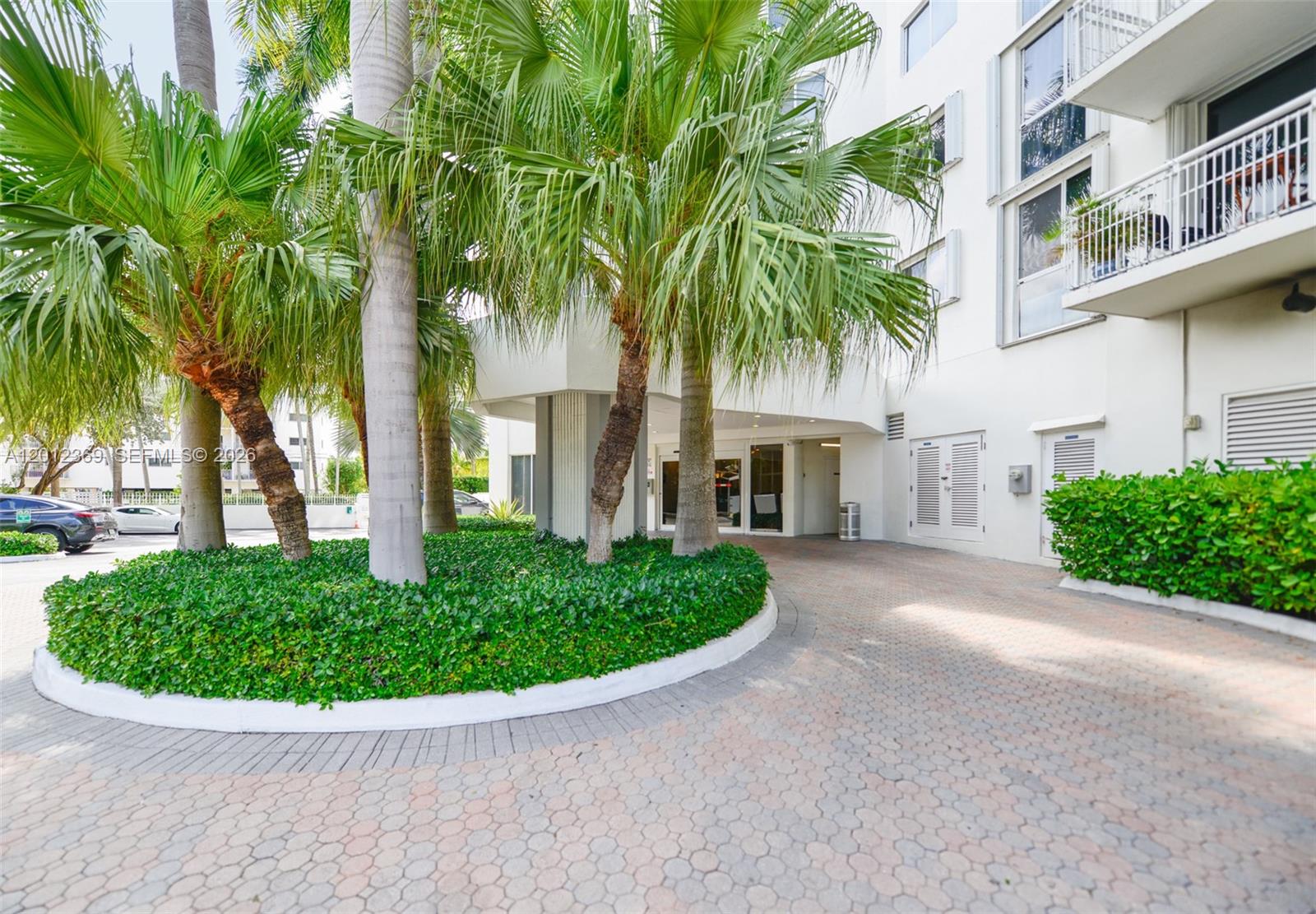 1688 West Ave 503