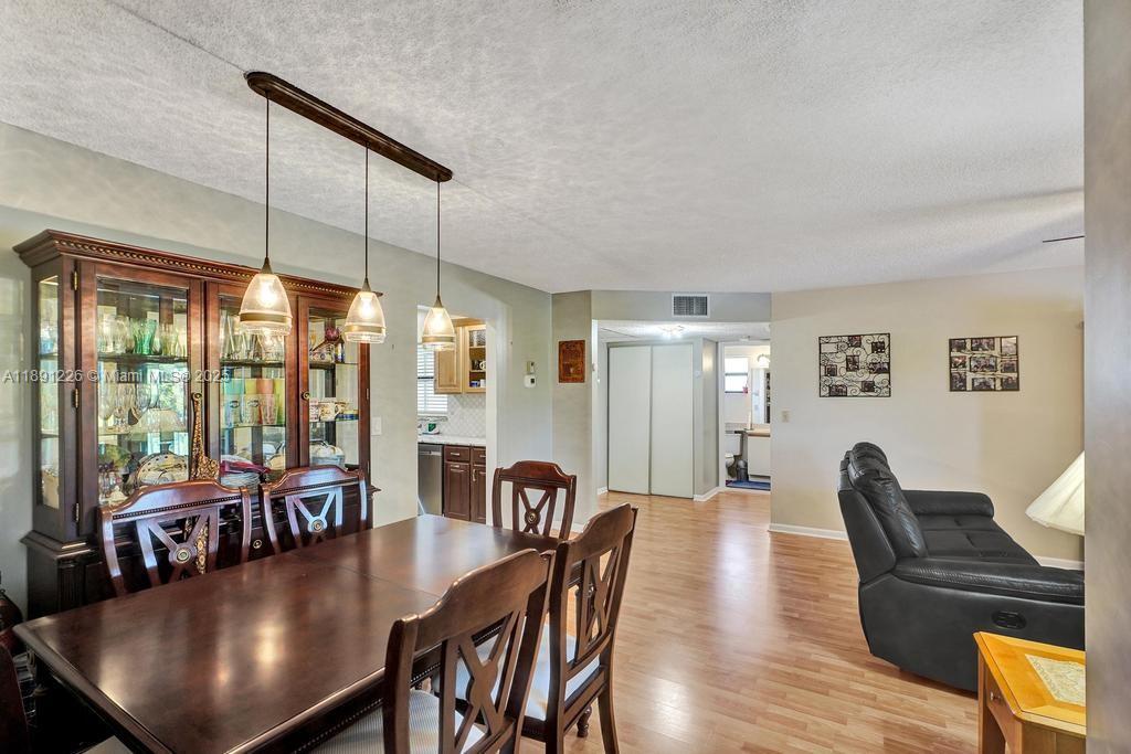 BAYWOOD VILLAGE I-A CONDO - Residential