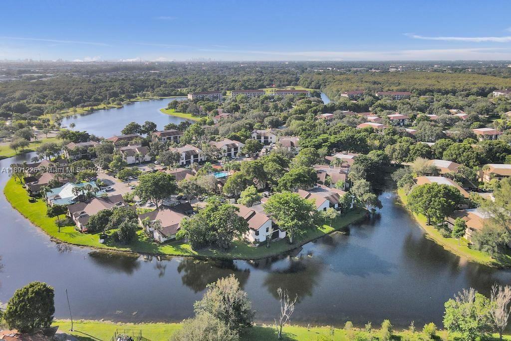 BAYWOOD VILLAGE I-A CONDO - Residential