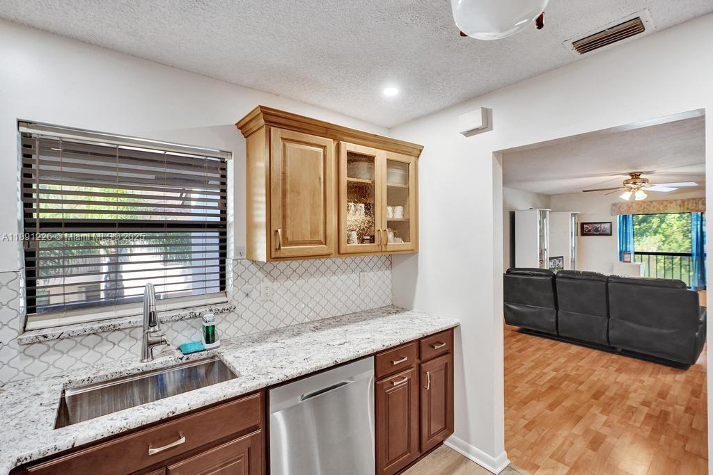 BAYWOOD VILLAGE I-A CONDO - Residential