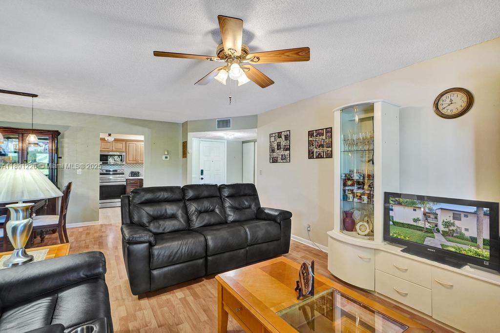 BAYWOOD VILLAGE I-A CONDO - Residential