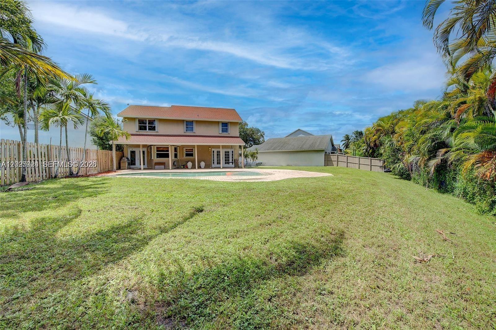 LAKESIDE SOUTH - Residential