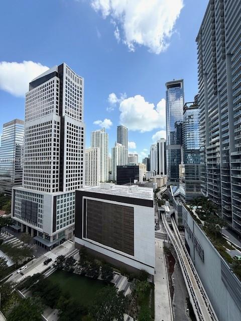 Rental Property at 31 Se 6th St 2401, Miami, Broward County, Florida - Bedrooms: 2 
Bathrooms: 2  - $3,900 MO.