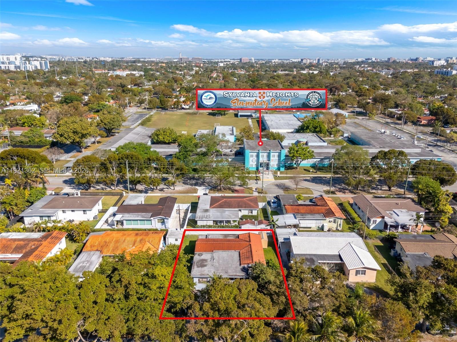 CALVERT MANORS - Residential