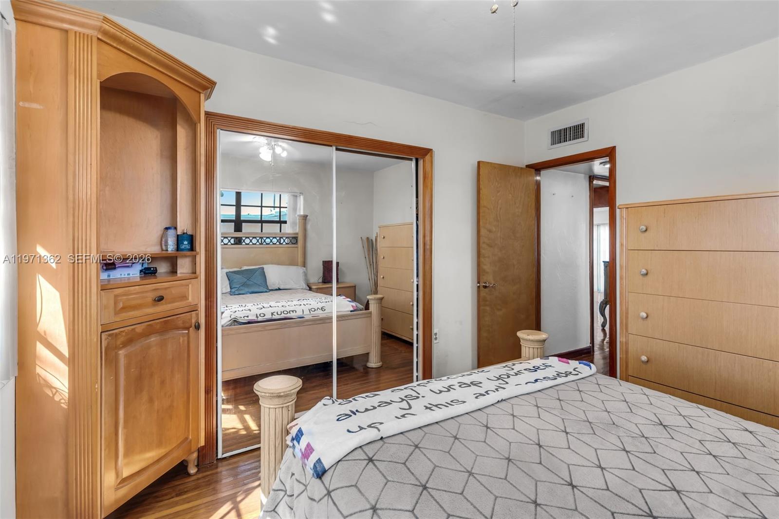 CALVERT MANORS - Residential