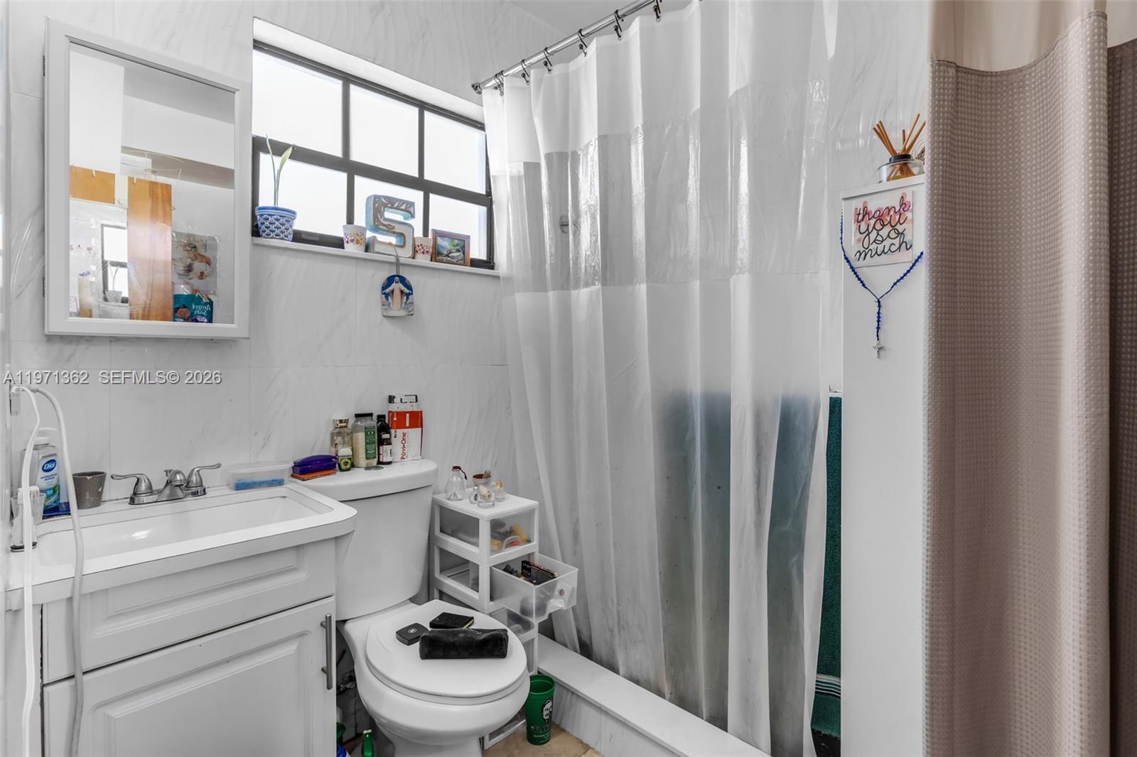 CALVERT MANORS - Residential