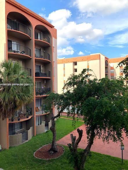 EL CID CONDO - Residential