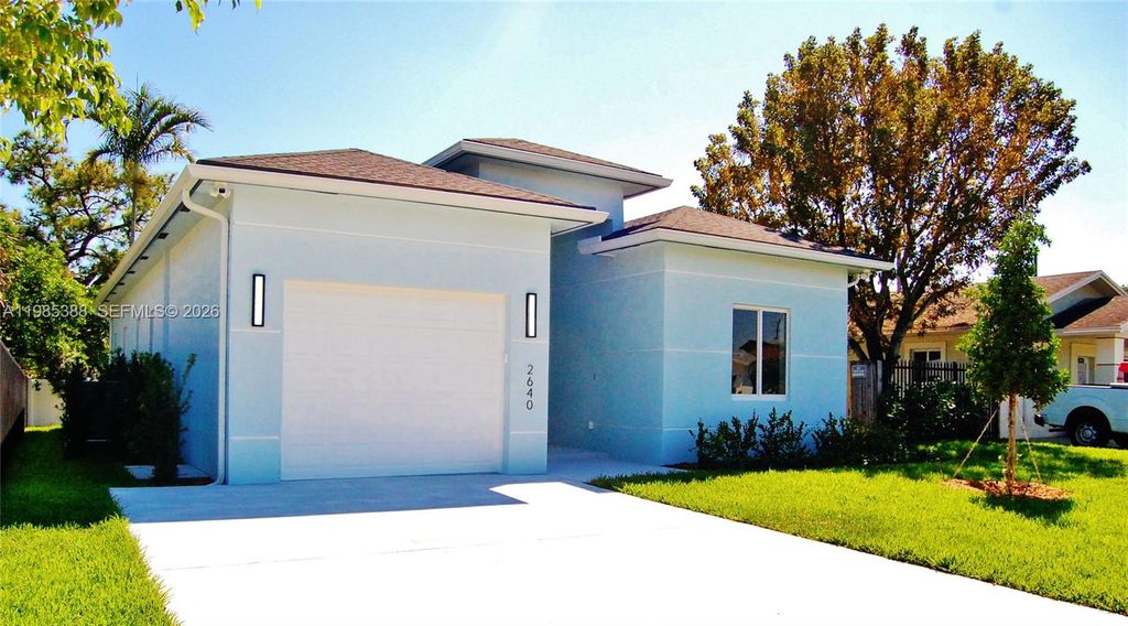 Photo of 2640 NW 3rd St, Pompano Beach, FL 33069 (MLS # A11985388)