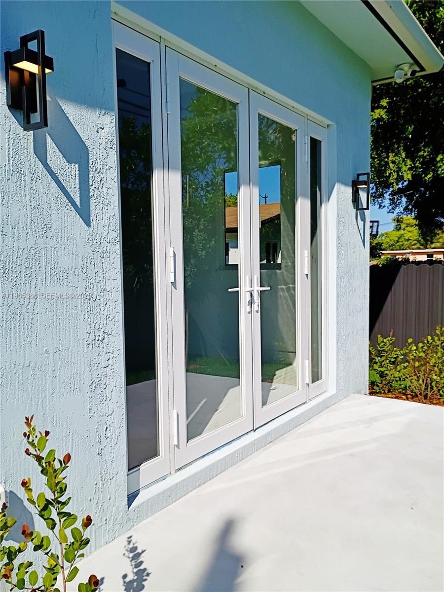 COLLIER CITY - Residential