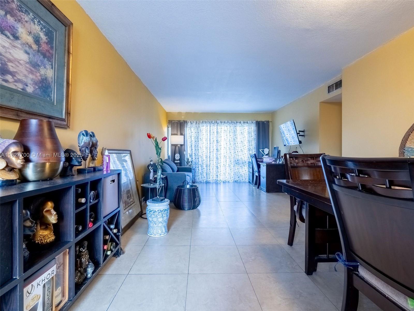 706 NW 87th Ave 302