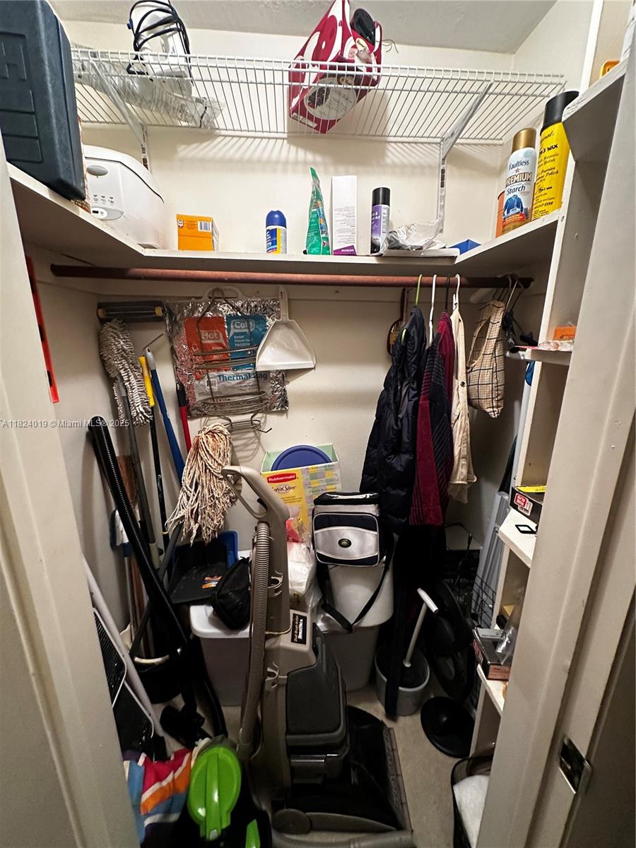 CARLTON TERRACE NORTH CO- - Residential