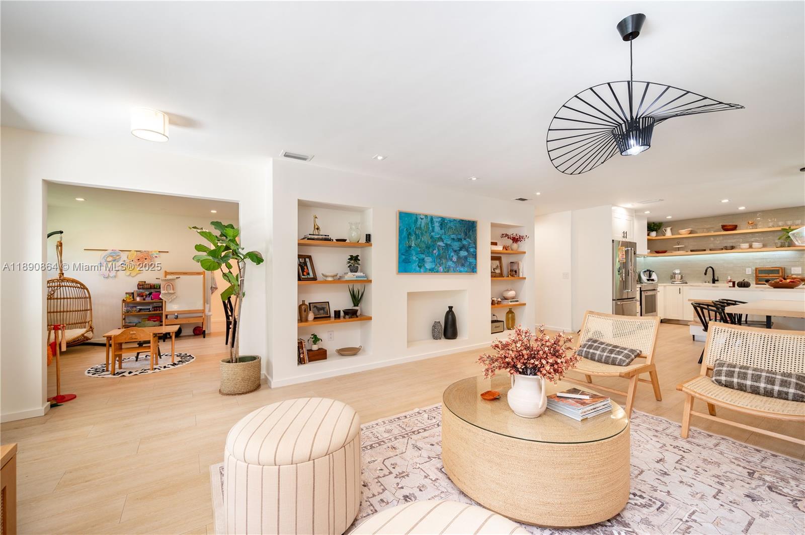 WESTERFIELD MANOR SEC 1 & - Residential