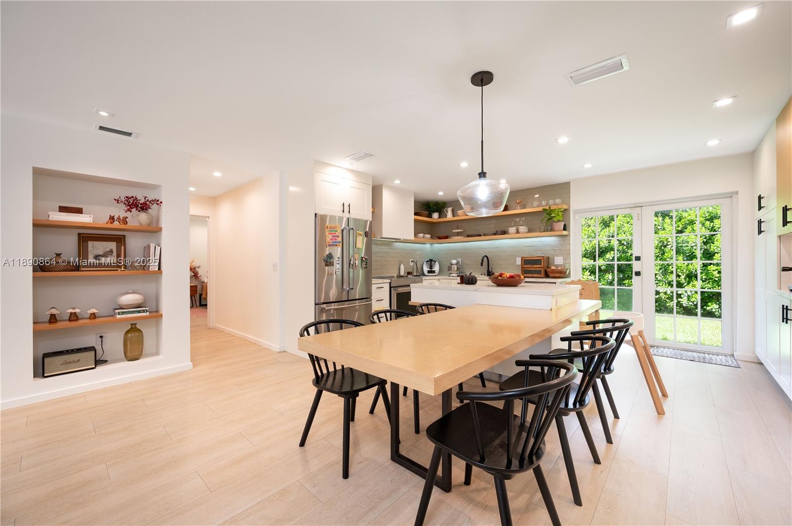 WESTERFIELD MANOR SEC 1 & - Residential