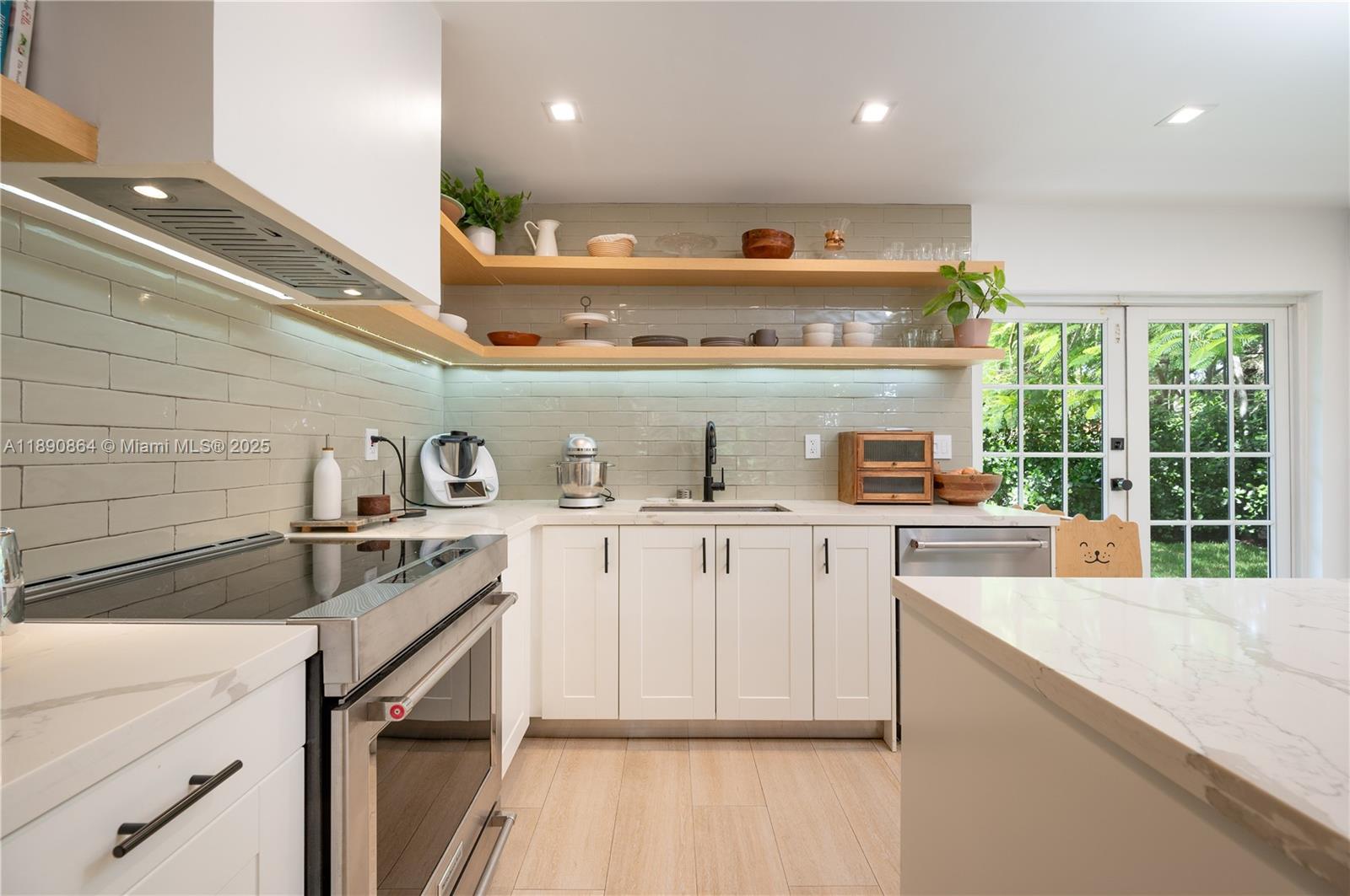 WESTERFIELD MANOR SEC 1 & - Residential