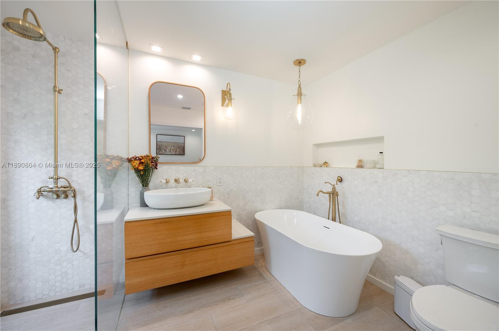 WESTERFIELD MANOR SEC 1 & - Residential