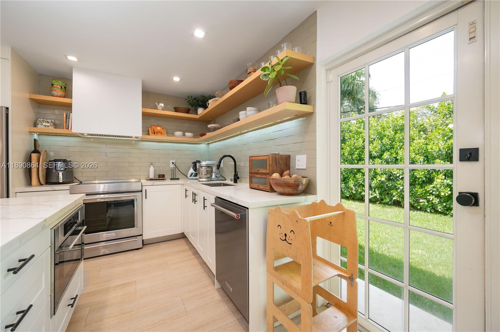 WESTERFIELD MANOR SEC 1 & - Residential