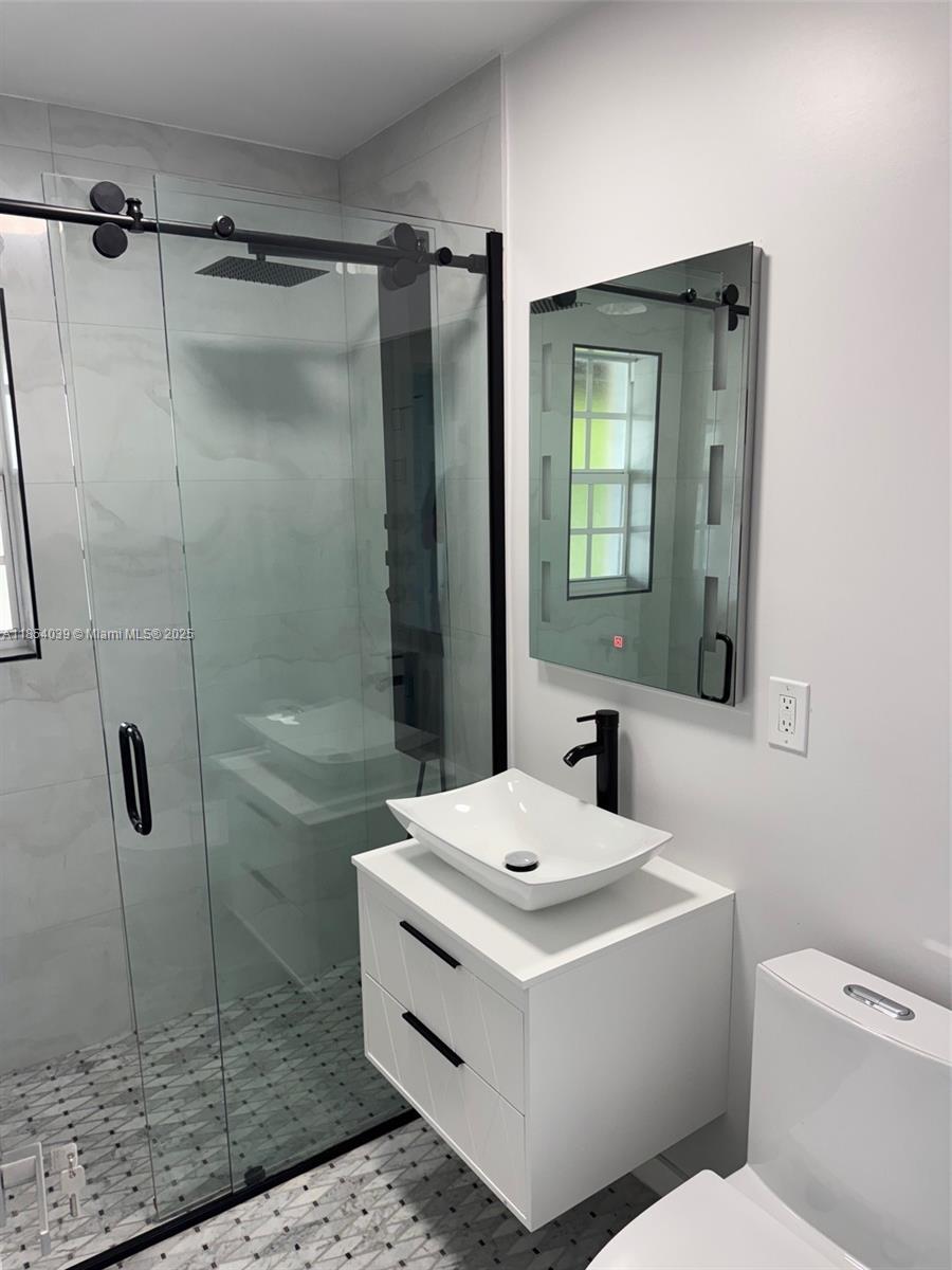 ST JAMES COURT - Residential