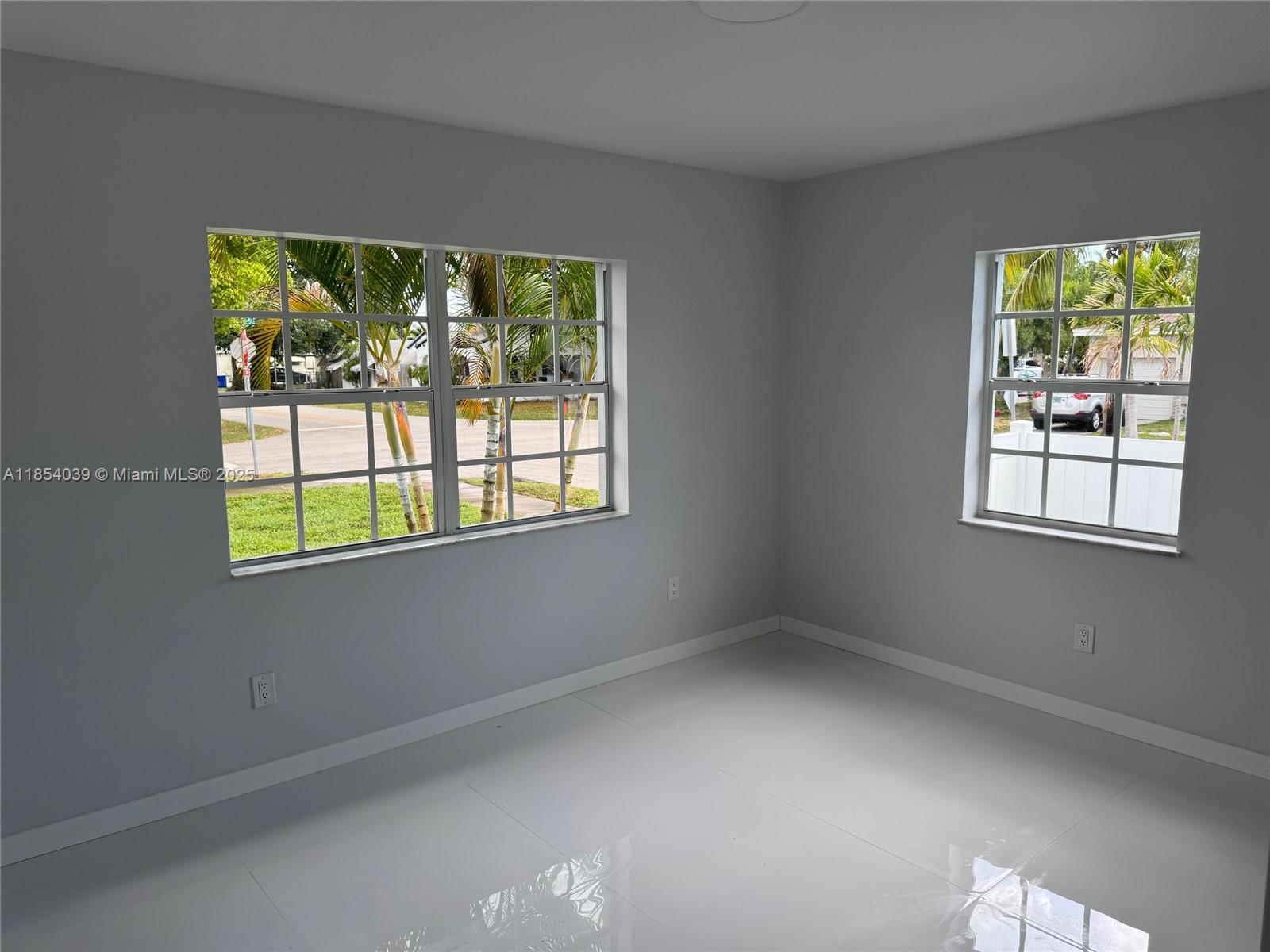 ST JAMES COURT - Residential