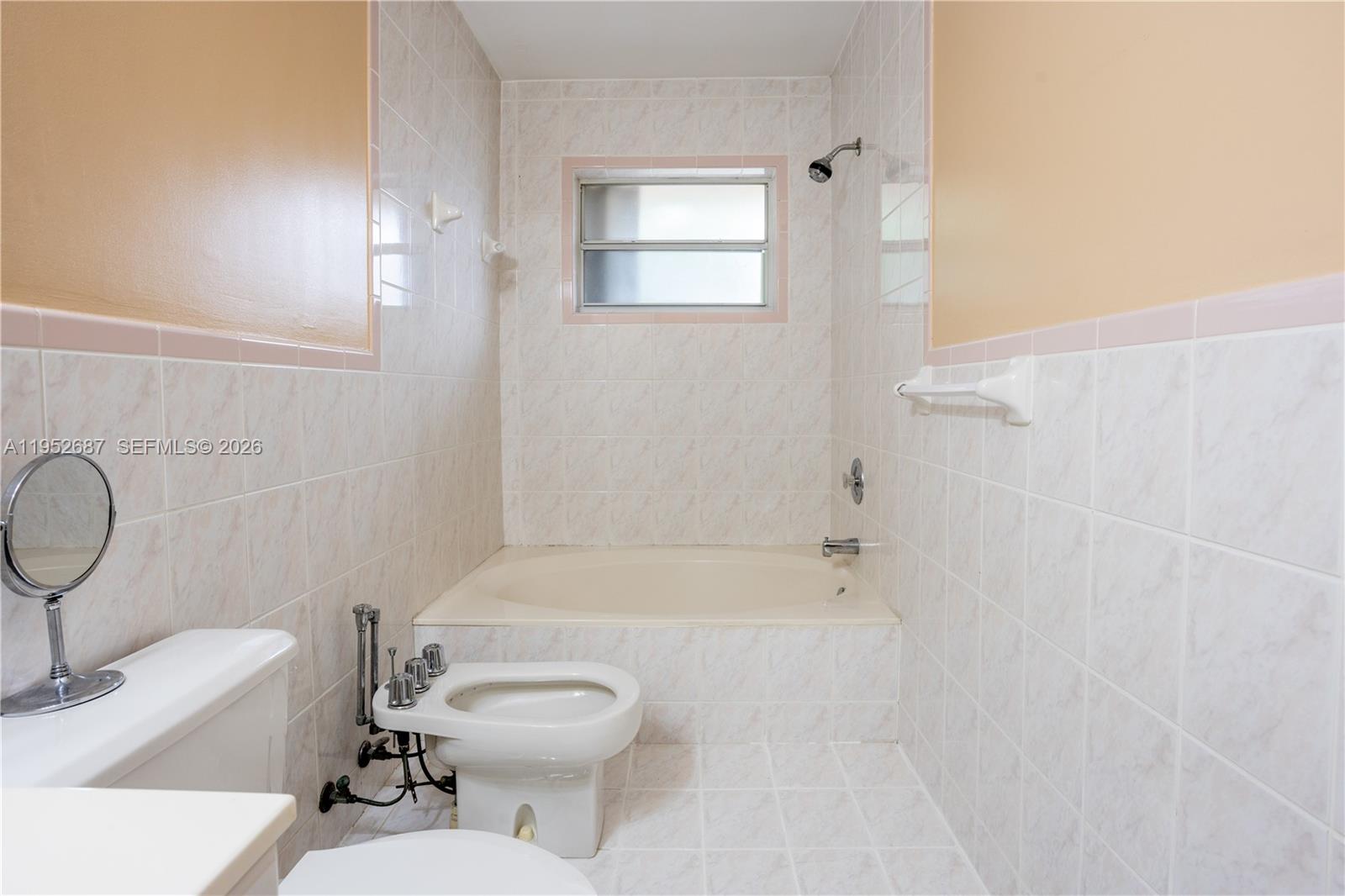 SUPERIOR HOMES ESTATES - Residential