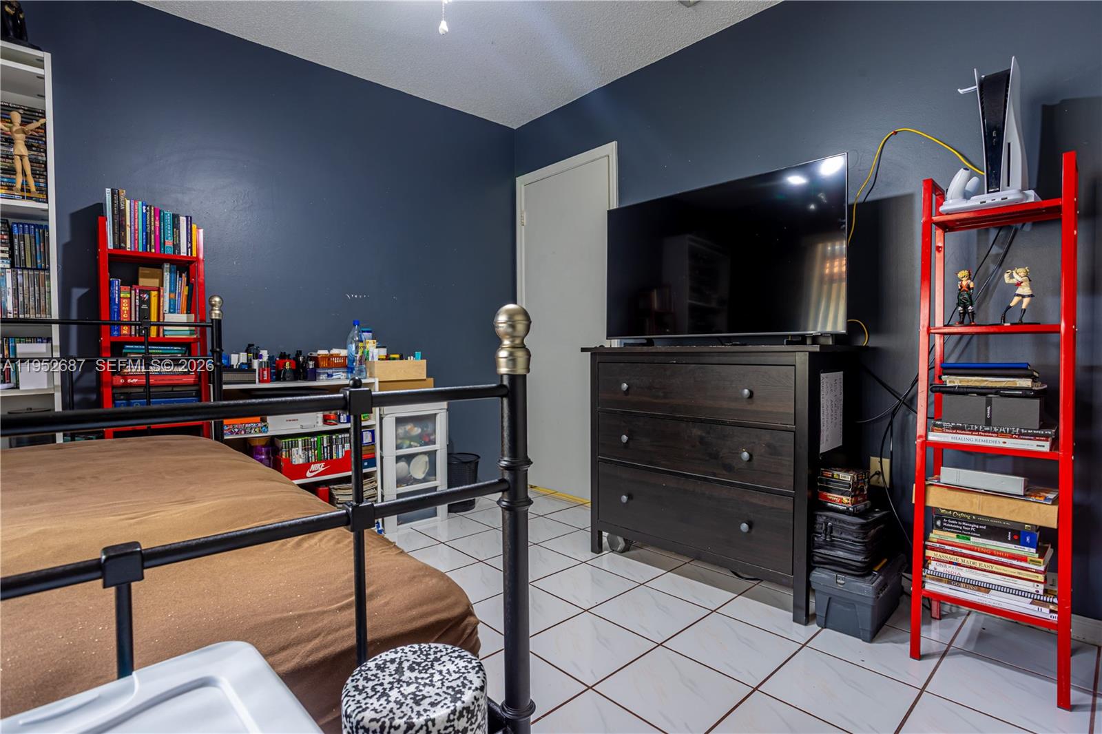 SUPERIOR HOMES ESTATES - Residential