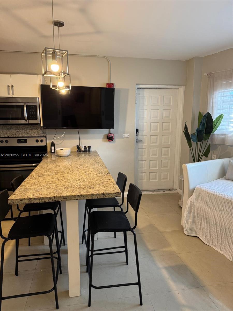 HOLIDAY TOWERS CONDO - Residential