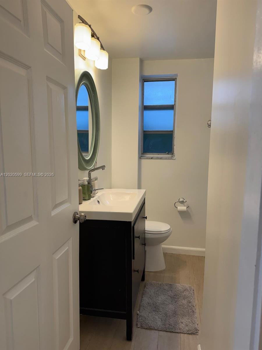 HOLIDAY TOWERS CONDO - Residential