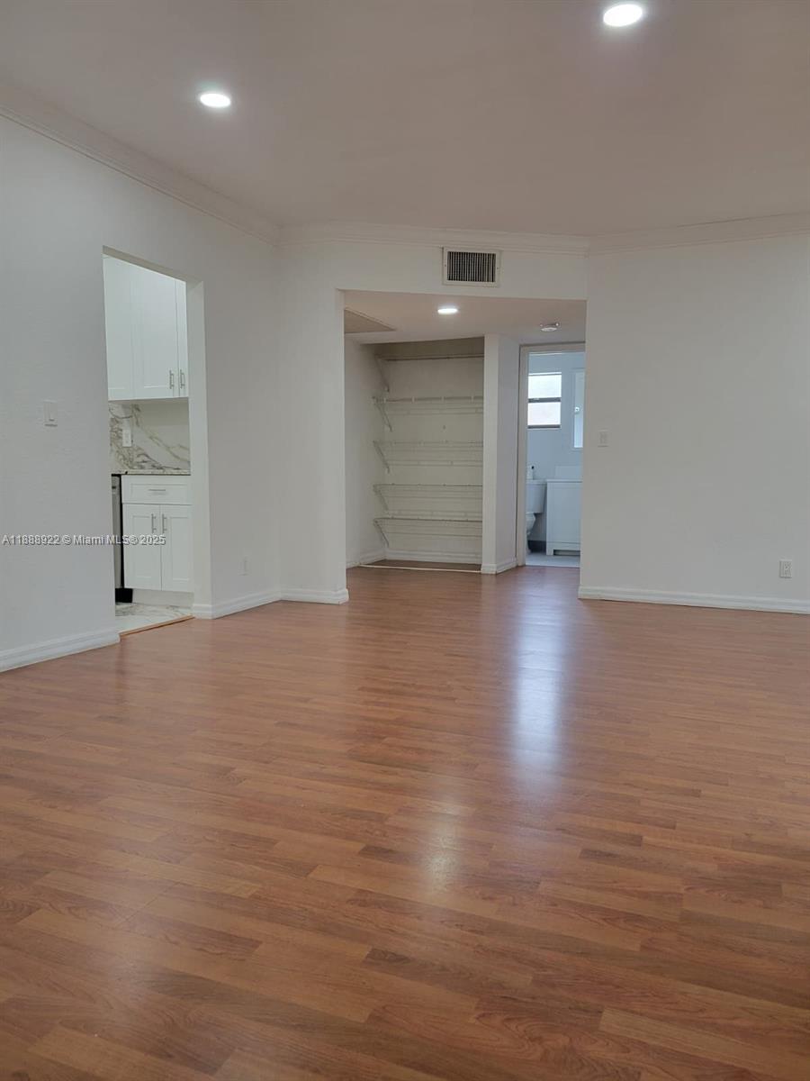 OLIVINE AT THE TOWNSHIP - Residential Lease