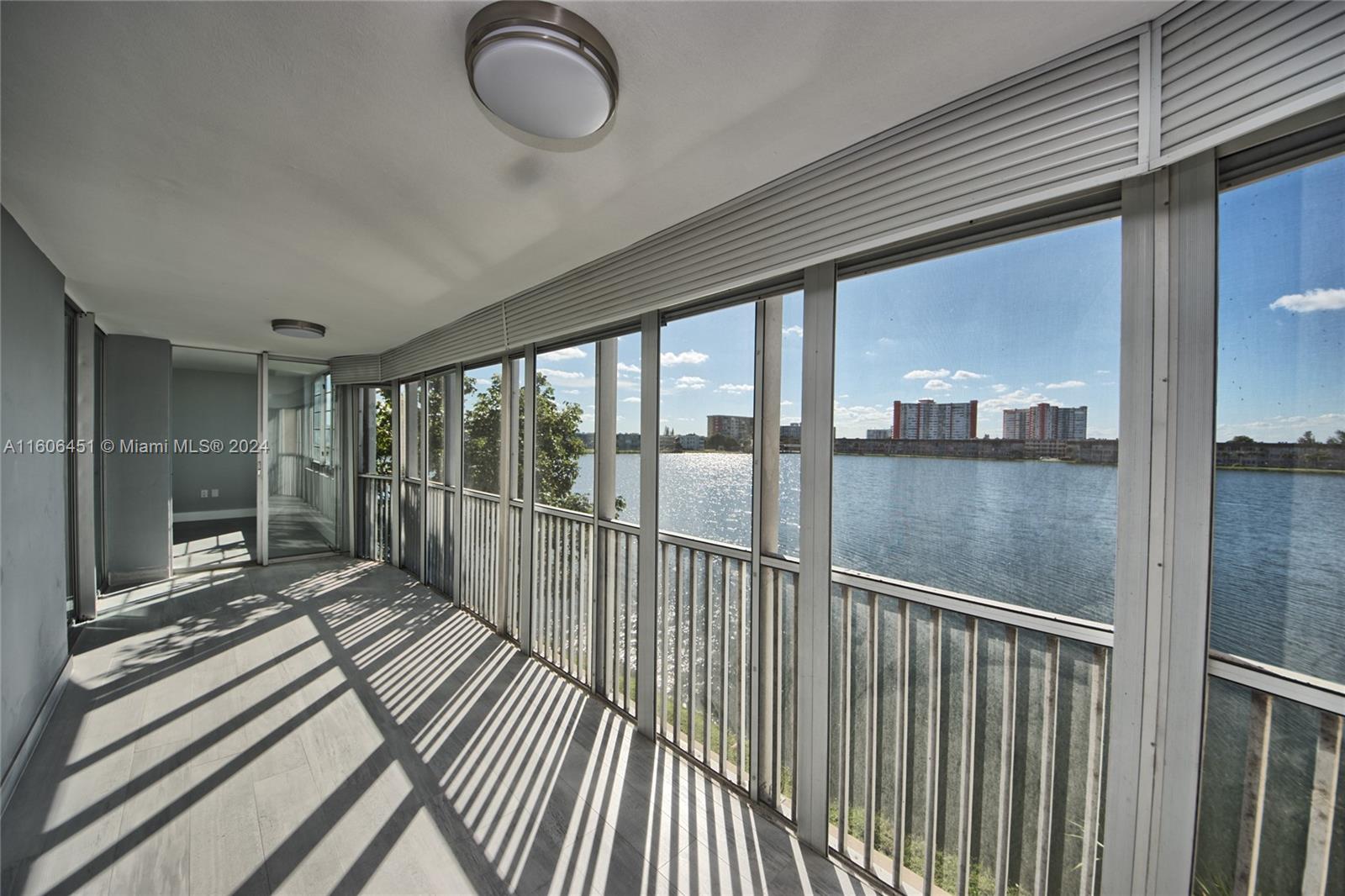 JADE WINDS GROUP ALLAMAND - Residential