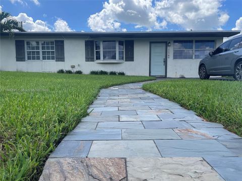 Photo of 11780 SW 227th St, Miami, FL 33170 (MLS # A11888792)