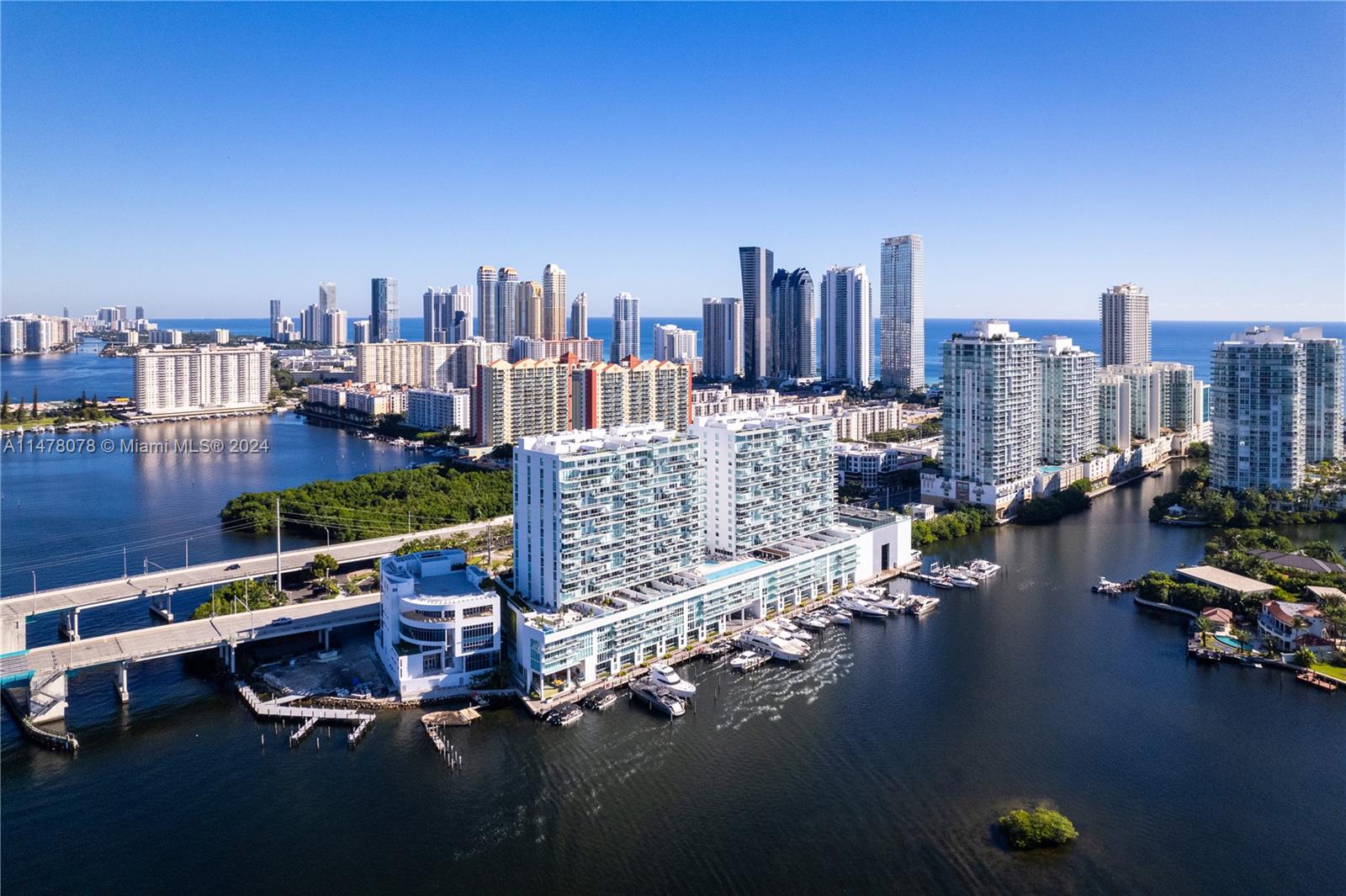Property for Sale at 400 Sunny Isles Blvd 2019, Sunny Isles Beach, Miami-Dade County, Florida - Bedrooms: 4 
Bathrooms: 5  - $2,450,000
