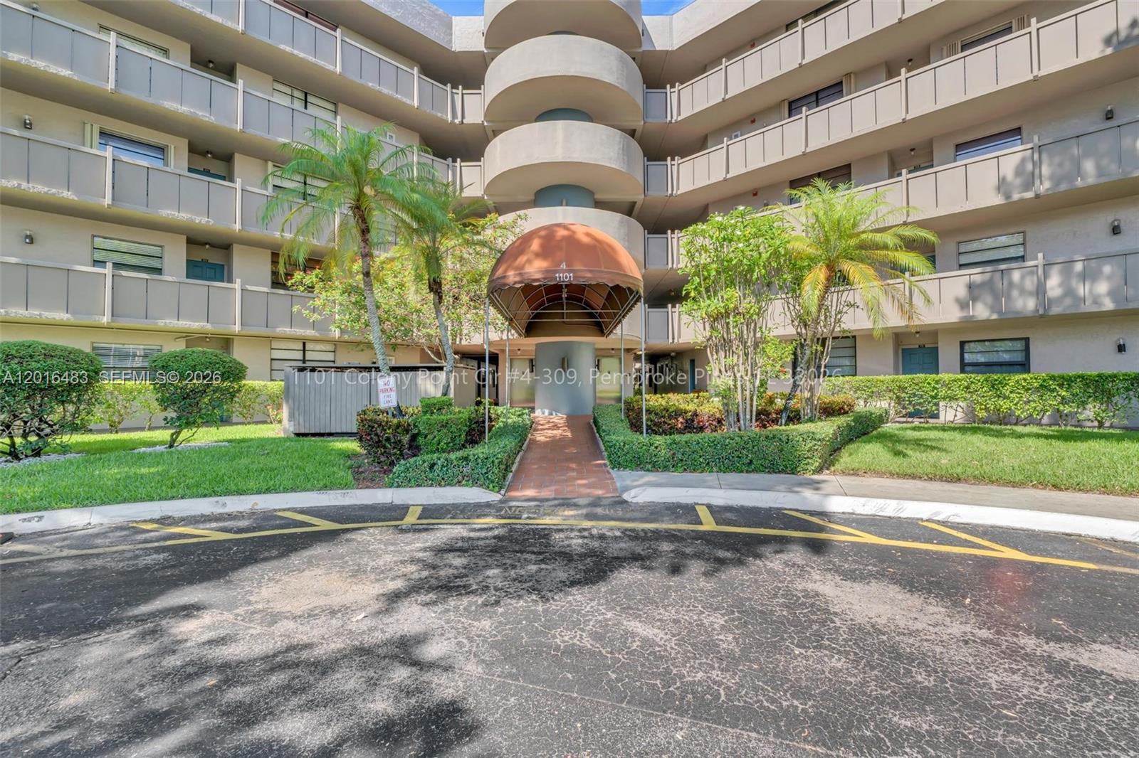 COLONY POINT 4 CONDO - Residential